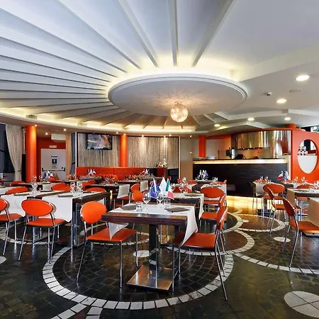 Hotell Pineta Busto Arsizio