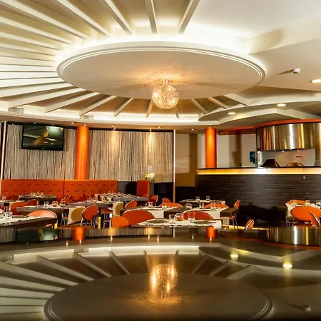 Pineta Hotell