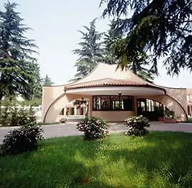 Pineta 4*